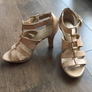 CLOSET CLEAROUT Nude strappy heels